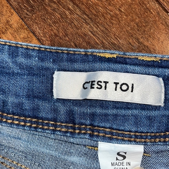 2 Pairs of Denim Shorts - Picture 6 of 7